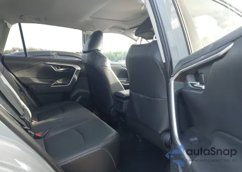 2020 Toyota Rav4 Xle Premium from USA, damaged, VIN 2T3C1RFV9LC042363